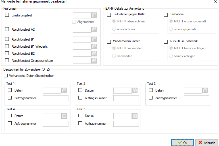Sammeländerungs-Dialog mit Prüfungs-Datums-Feldern für Einstufungstest (mit Abgerechnet-Schalter), Abschlusstest A2, B1, B1 Wiederh., B2, Orientierungskurs sowie DTZ-Block mit Test 1–5 jeweils Datum und Auftragsnummer + Optionen für BAMF-Details der Anmeldung