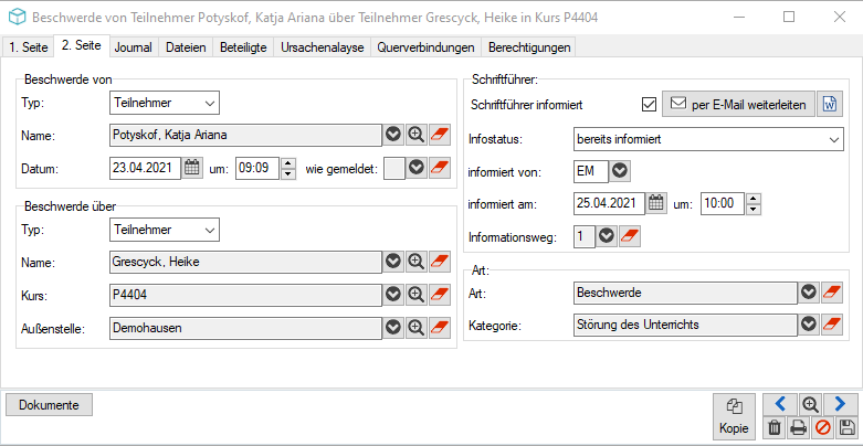 Reiter 2. Seite einer Beschwerde mit den Blöcken Beschwerde von und Beschwerde über, rechts der Block Schriftführer mit Infostatus und Informationsweg sowie der Block Art